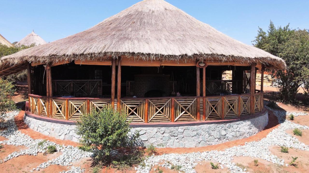 Africa Safari Maasai Boma Villa Serengeti Eksteriør bilde